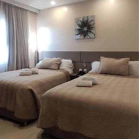 Serpyl Plaza Hotel Encarnacion Exterior photo