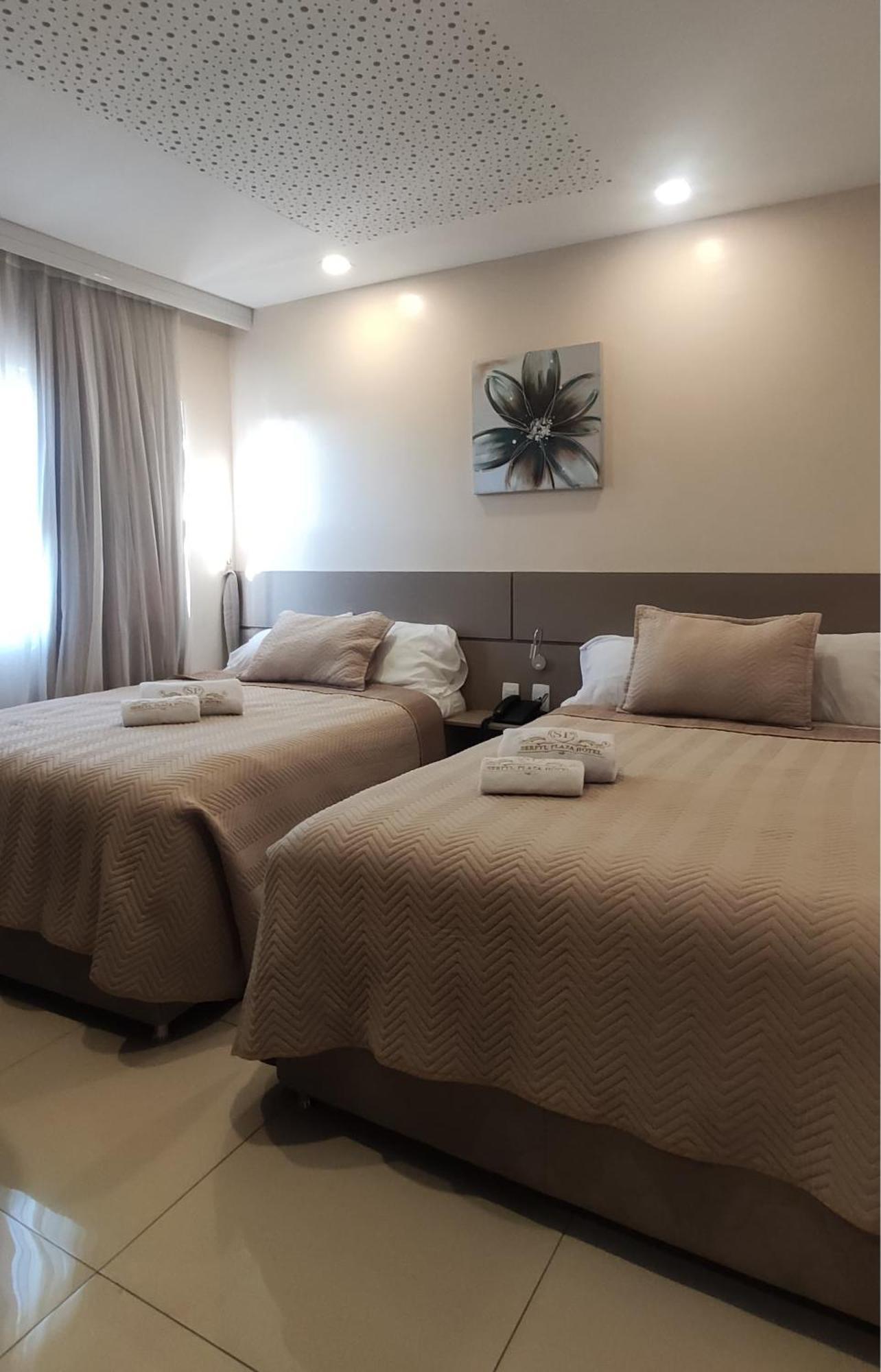 Serpyl Plaza Hotel Encarnacion Exterior photo
