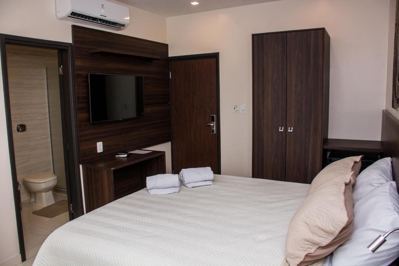 Serpyl Plaza Hotel Encarnacion Exterior photo